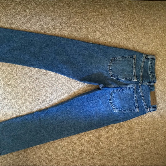 Topshop Editor Ripped Straight Jeans size 25. - Picture 6 of 7